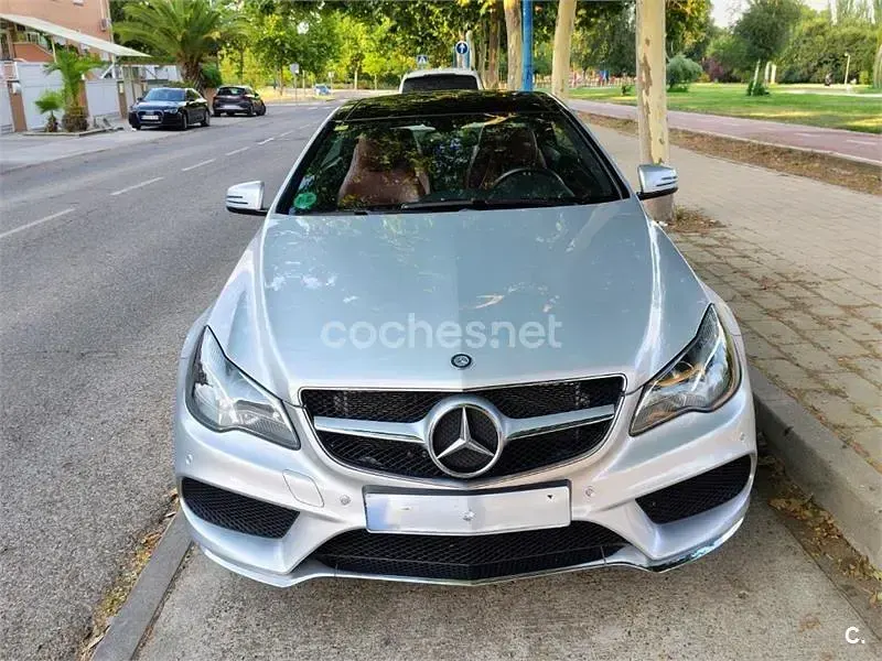 Usado Mercedes E400 333 CV (244 kW) 2013 Gris / plata Coupe