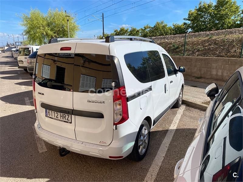 Usado Dacia Dokker Ambiance 75 CV (55 kW) 2013 Blanco Monovolumen