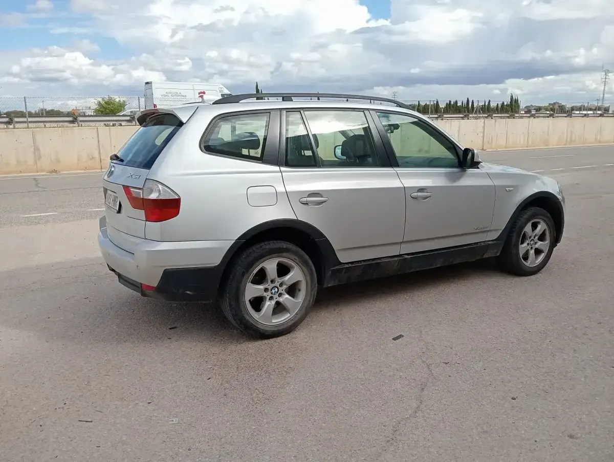 Usado BMW X3 184 CV (135 kW) 2010 Gris SUV
