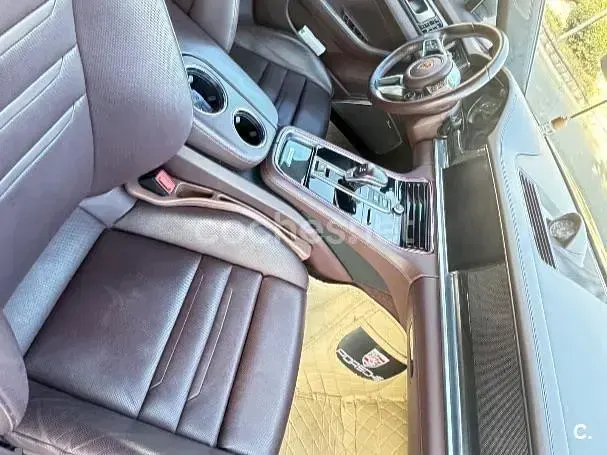 Usado Porsche Panamera Turbo 520 CV (382 kW) 2017 Gris / plata Utilitario
