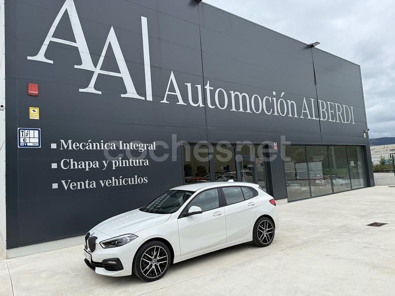 Blanco Usado 2021 BMW 116 Comfort Edition Utilitario | 18.900 € (Precio justo) - Imagen 1/4