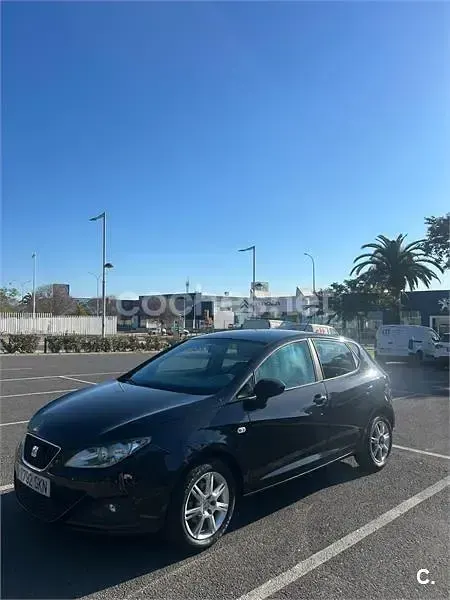 Usado Seat Ibiza Sport 105 CV (77 kW) 2010 Negro Berlina