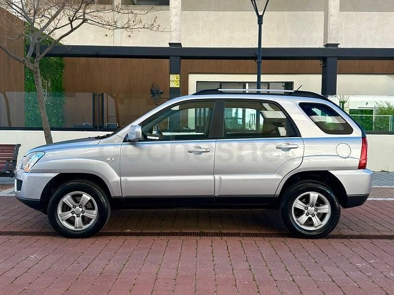 Usado Kia Sportage 142 CV (104 kW) 2010 Gris / plata SUV