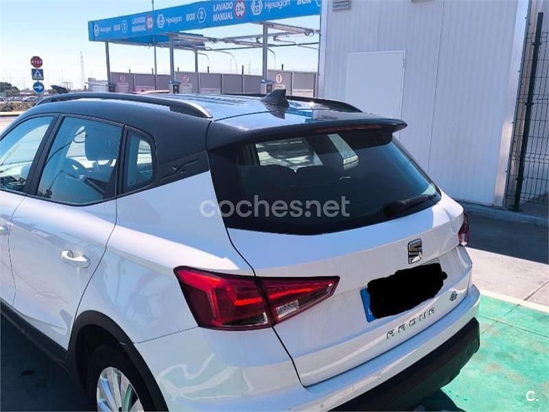 Usado Seat Arona Style 115 CV (84 kW) 2018 Blanco SUV