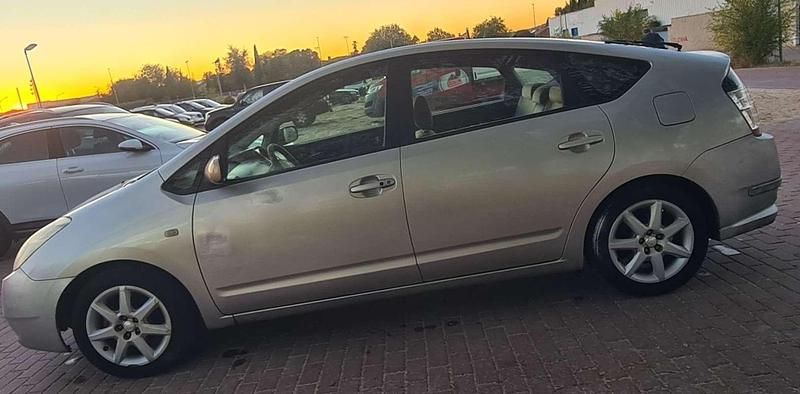 Usado Toyota Prius 72 CV (52 kW) 2004 Gris Utilitario