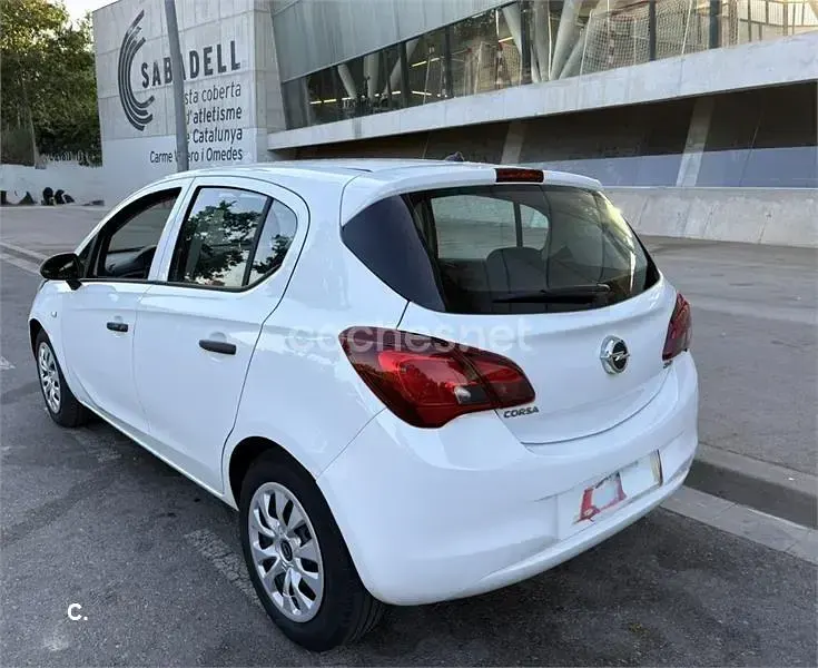 Usado Opel Corsa Business 75 CV (55 kW) 2017 Blanco Utilitario