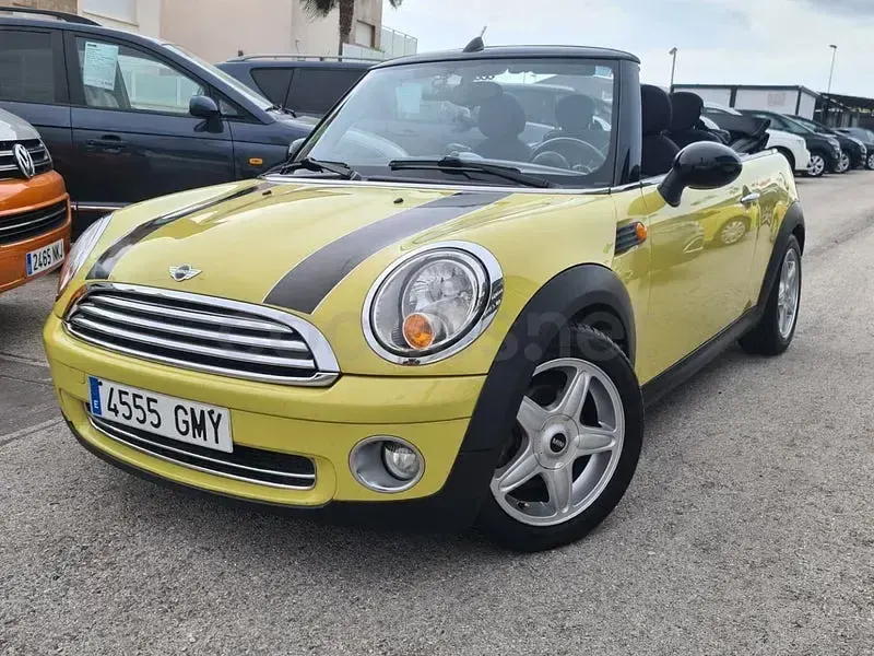 Usado Mini Cooper Cabriolet 120 CV (88 kW) 2009 Amarillo Descapotable