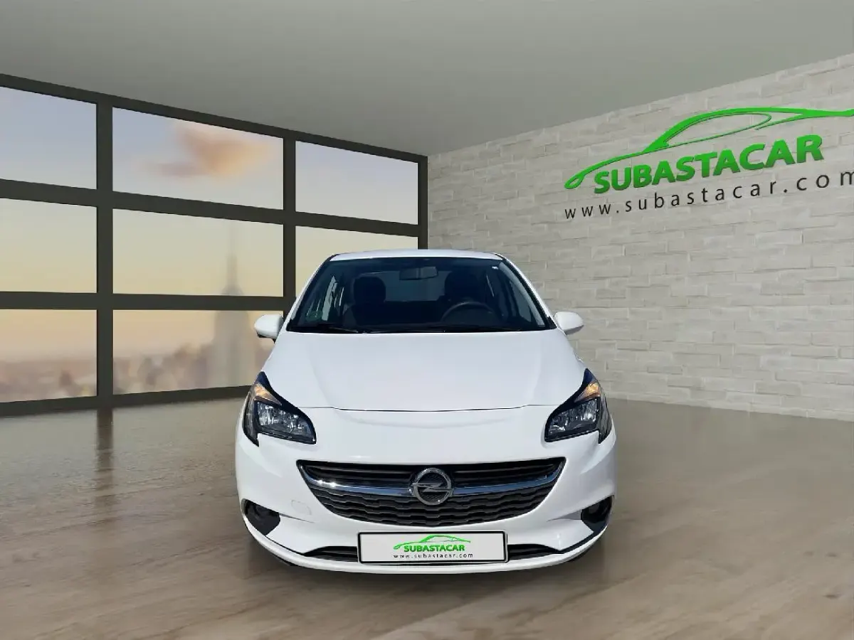 Usado Opel Corsa Business 75 CV (55 kW) 2018 Blanco Utilitario