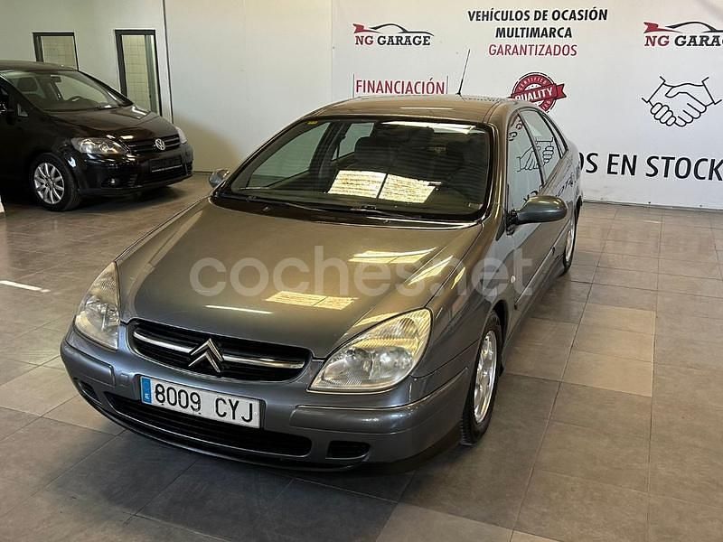 Gris / plata Usado 2004 Citroën C5 Berlina | 3990 € (Caro) - Imagen 1/4