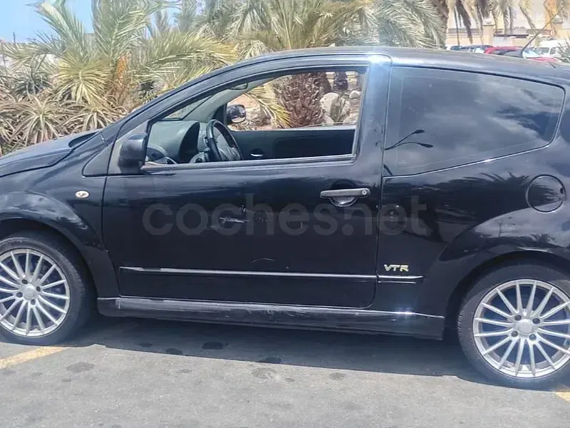 Usado Citroën C2 VTR Sport 75 CV (55 kW) 2008 Negro Utilitario
