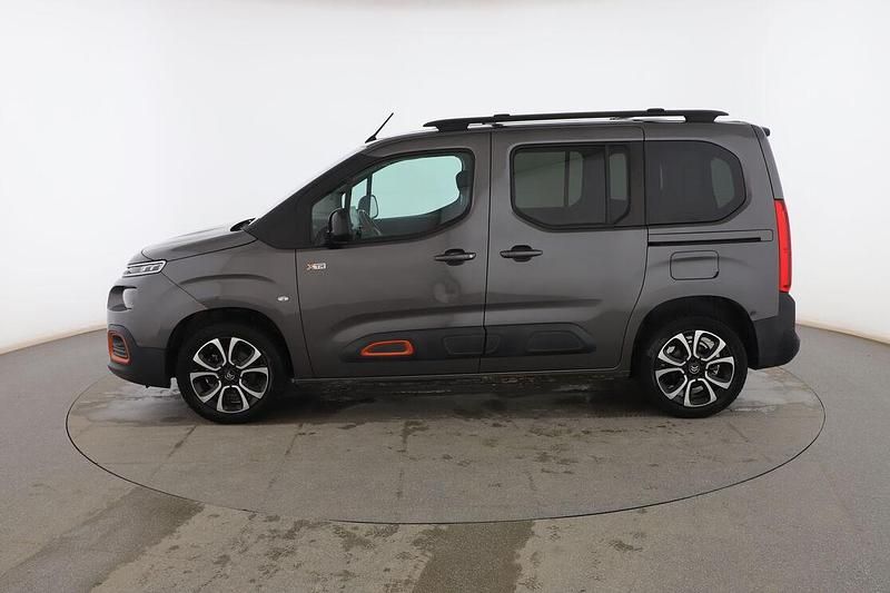 Usado Citroën Berlingo Shine 102 CV (75 kW) 2021 Gris Monovolumen