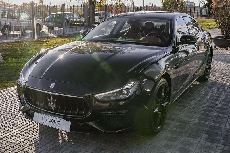Usado Maserati GranSport 275 CV (202 kW) 2018 Negro Coupe