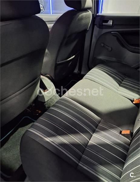Usado Ford Focus Trend 109 CV (80 kW) 2008 Azul Berlina