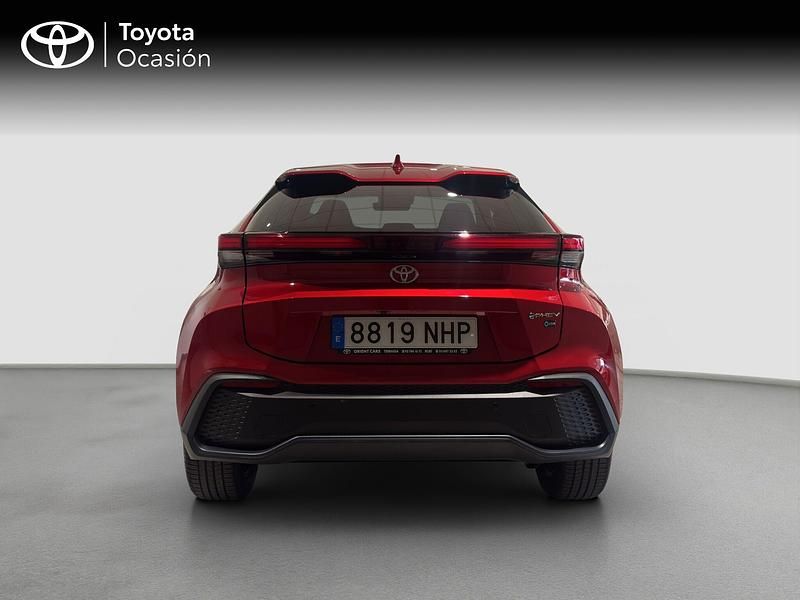 Nuevo Toyota C-HR Advance 223 CV (164 kW) 2025 Rojo SUV