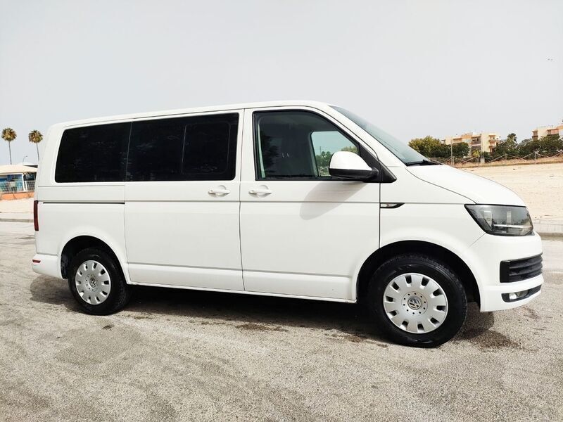 Usado VW Caravelle Comfortline 102 CV (75 kW) 2017 Blanco Van