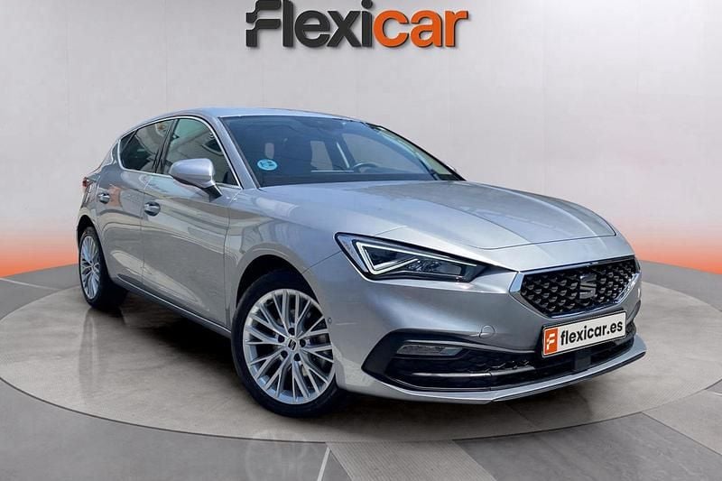 Gris Usado 2021 Seat Leon XCELLENCE Berlina | 16.390 € (Super precio) - Imagen 1/4