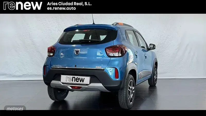 Usado Dacia Spring Expression 33 kW (45 CV) 2023 Azul Utilitario