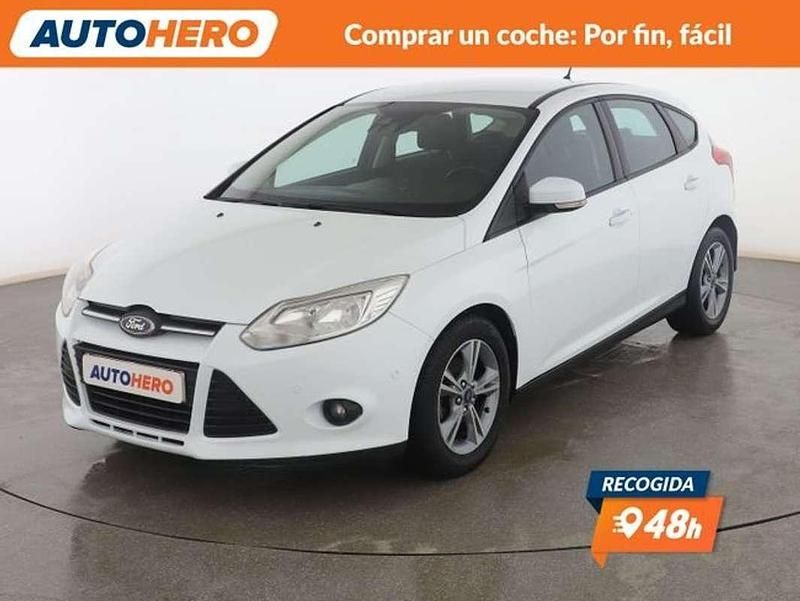 Usado Ford Focus Trend 125 CV (91 kW) 2014 Blanco Utilitario