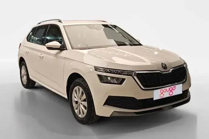 Usado Skoda Kamiq Ambition 110 CV (80 kW) 2021 SUV