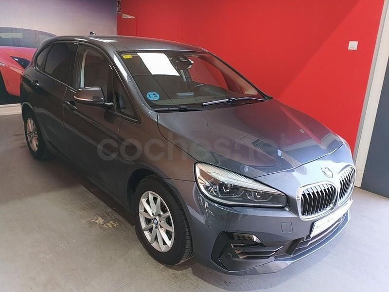 Usado BMW 216 Active Tourer 116 CV (85 kW) 2020 Gris / plata Monovolumen