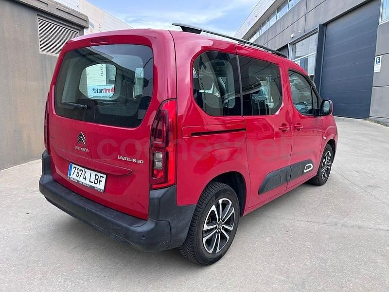 Usado Citroën Berlingo Feel 102 CV (75 kW) 2019 Rojo Monovolumen