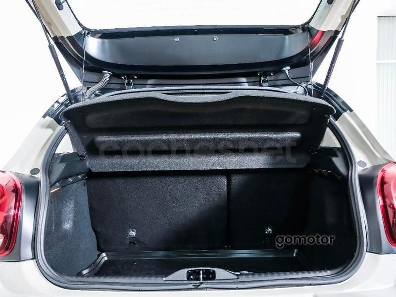 Usado Citroën C3 Feel 102 CV (75 kW) 2021 Gris / plata Utilitario