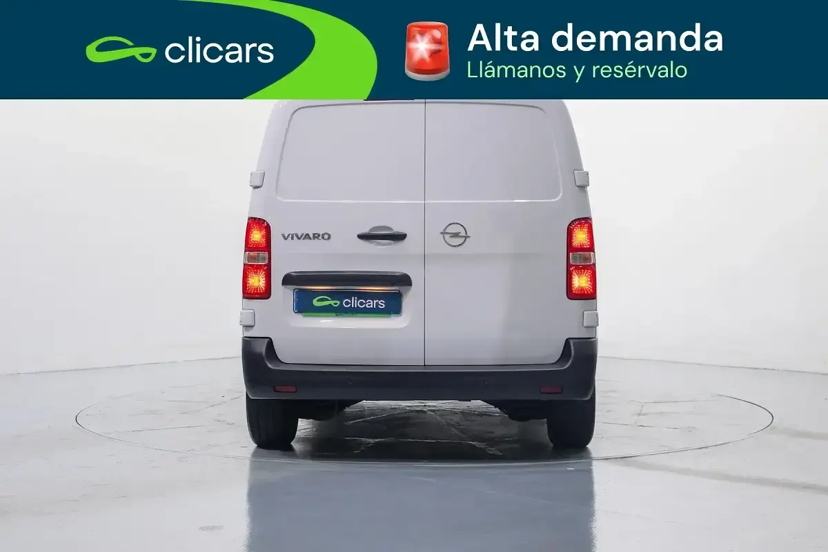 Usado Opel Vivaro S 120 CV (88 kW) 2025 Blanco Monovolumen