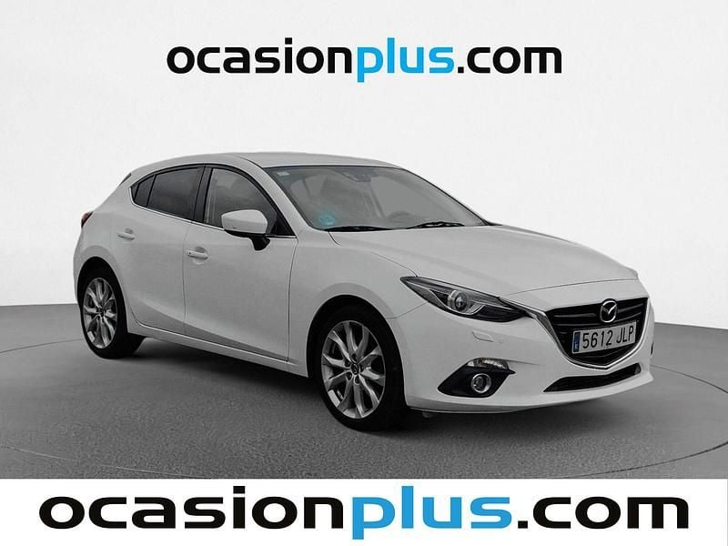 Usado Mazda 3 Luxury 150 CV (110 kW) 2016 Blanco Berlina