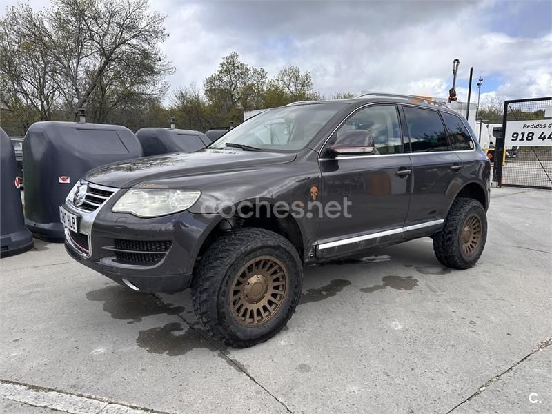 Gris / plata Usado 2007 VW Touareg SUV | 9900 € (Caro) - Imagen 1/4