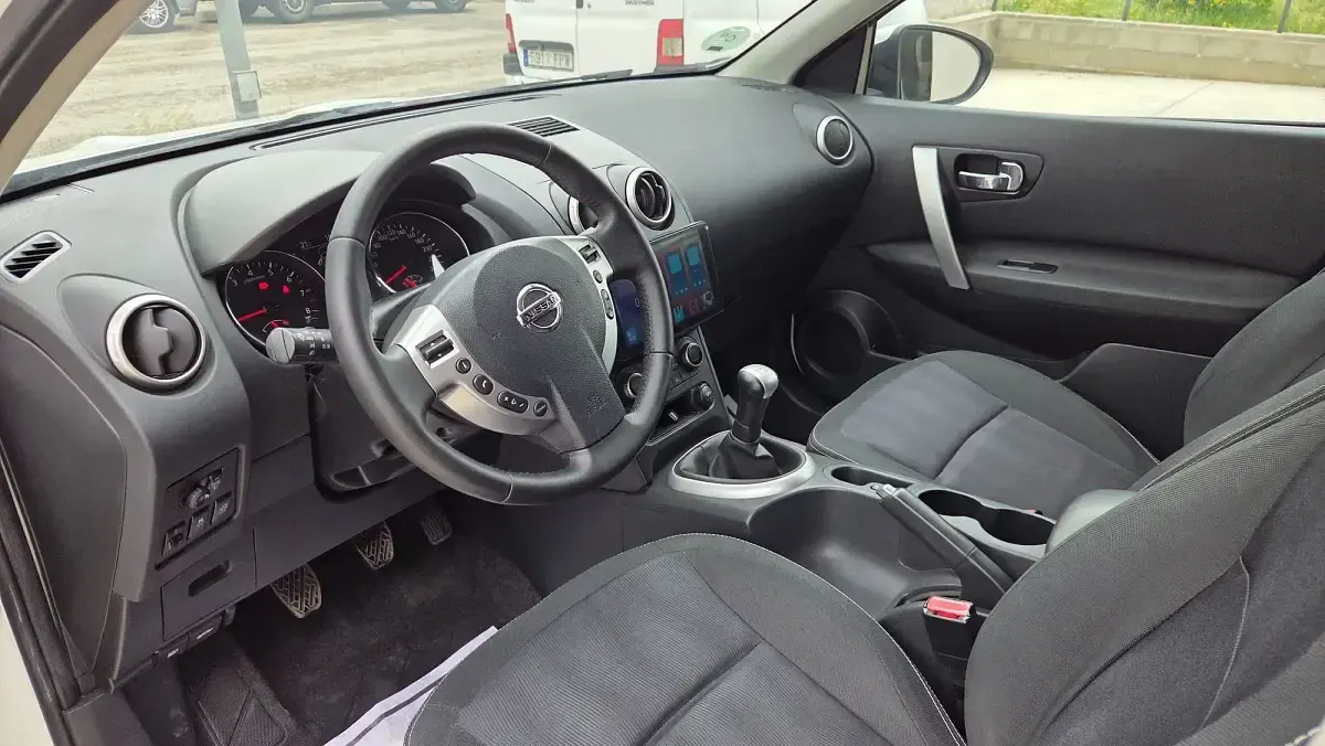 Usado Nissan Qashqai Acenta 117 CV (86 kW) 2012 Blanco SUV
