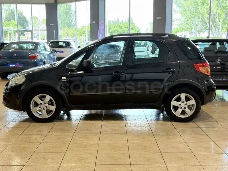 Usado Suzuki SX4 GL 90 CV (66 kW) 2010 Negro SUV