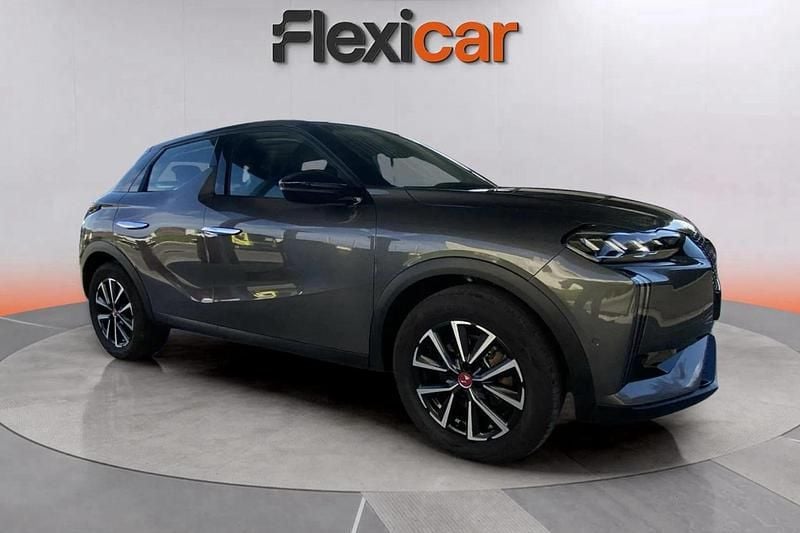 Gris Usado 2023 DS Automobiles DS3 Crossback E-Tense Performance SUV | 18.490 € (Super precio) - Imagen 1/4