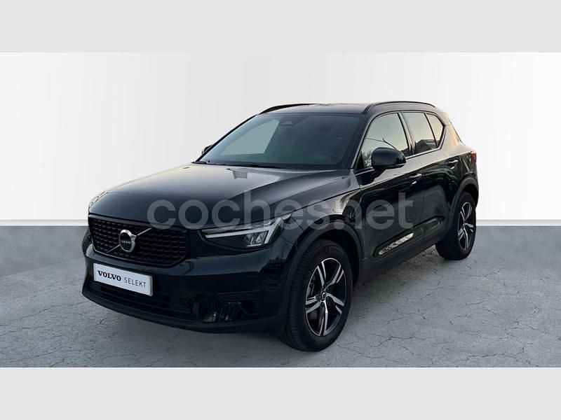 Negro Usado 2025 Volvo XC40 Plus SUV | 36.900 € - Imagen 1/3