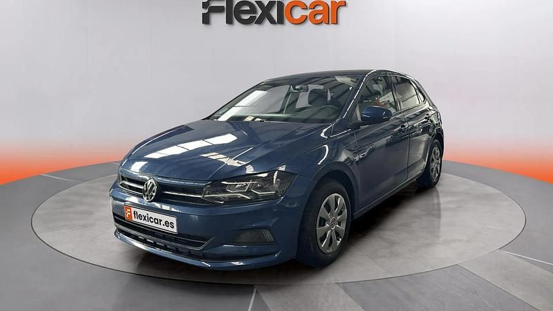Usado VW Polo Advance 95 CV (69 kW) 2019 Azul Berlina