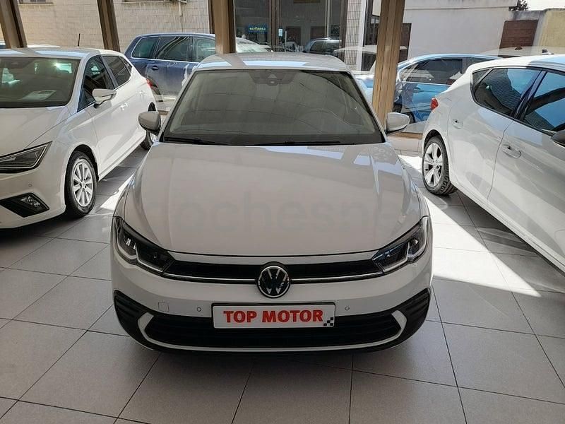 Usado VW Polo Life 95 CV (69 kW) 2023 Blanco Utilitario