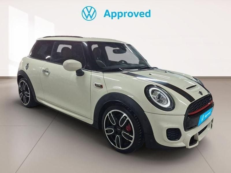 Usado Mini John Cooper Works 231 CV (169 kW) 2019 Blanco Utilitario