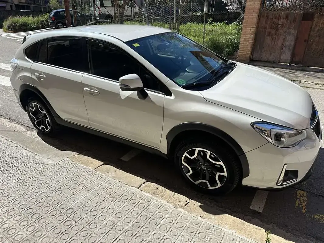 Usado Subaru XV 150 CV (110 kW) 2017 Blanco SUV