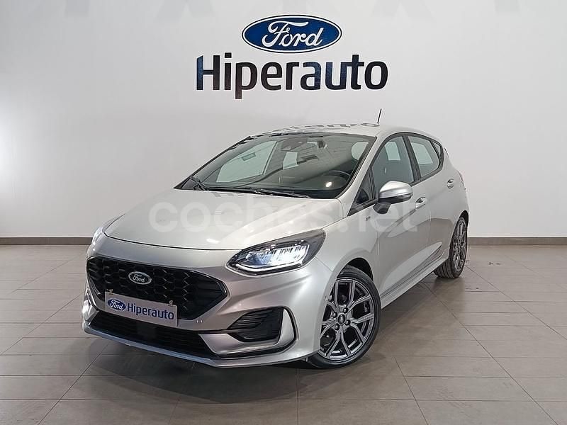 Usado Ford Fiesta ST-Line 125 CV (91 kW) 2023 Gris / plata Utilitario
