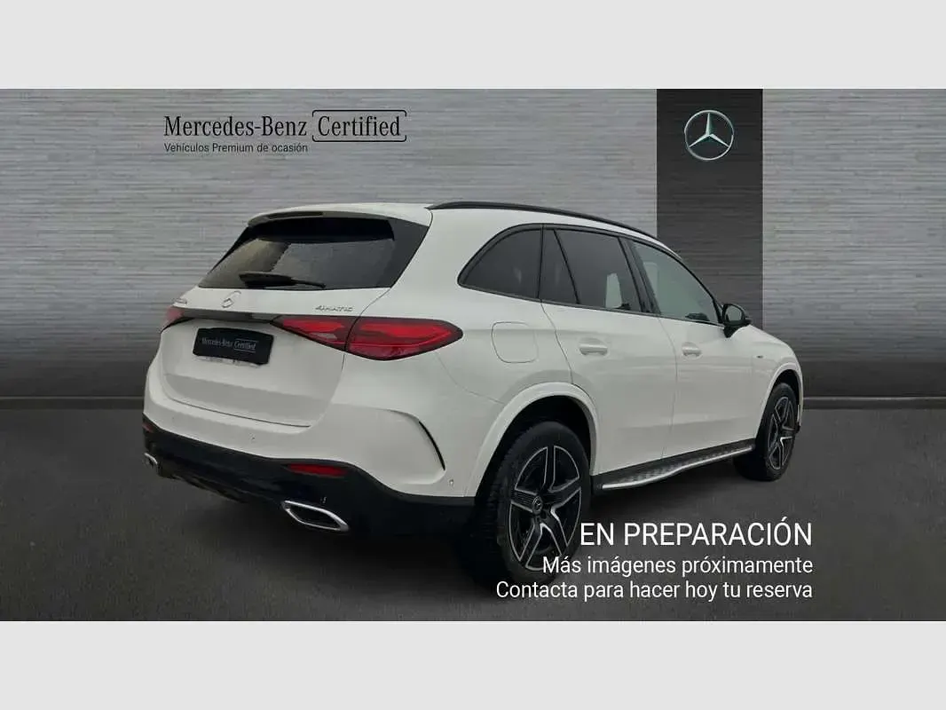 Usado Mercedes GLC300 333 CV (244 kW) 2025 Blanco SUV