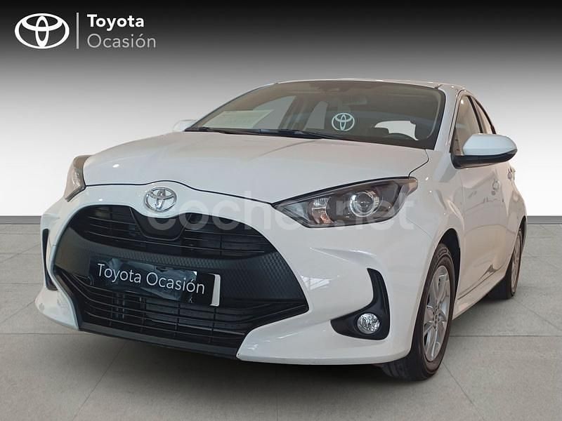Blanco Usado 2024 Toyota Yaris Berlina | 18.000 € (Buen precio) - Imagen 1/4