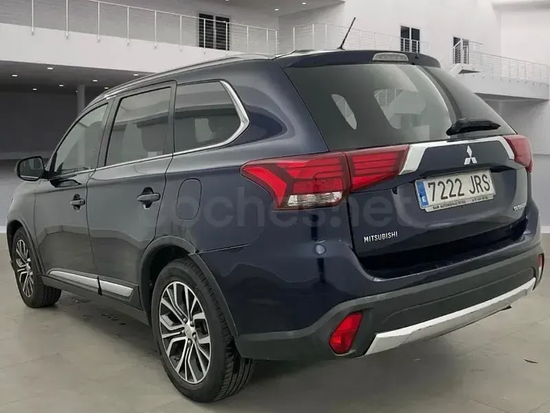 Usado Mitsubishi Outlander Motion 150 CV (110 kW) 2016 Azul SUV