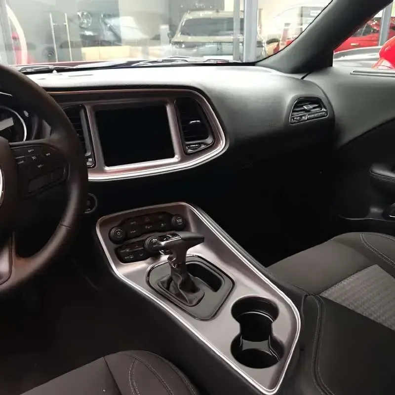 Usado Dodge Challenger SXT 309 CV (227 kW) 2022 Rojo Coupe