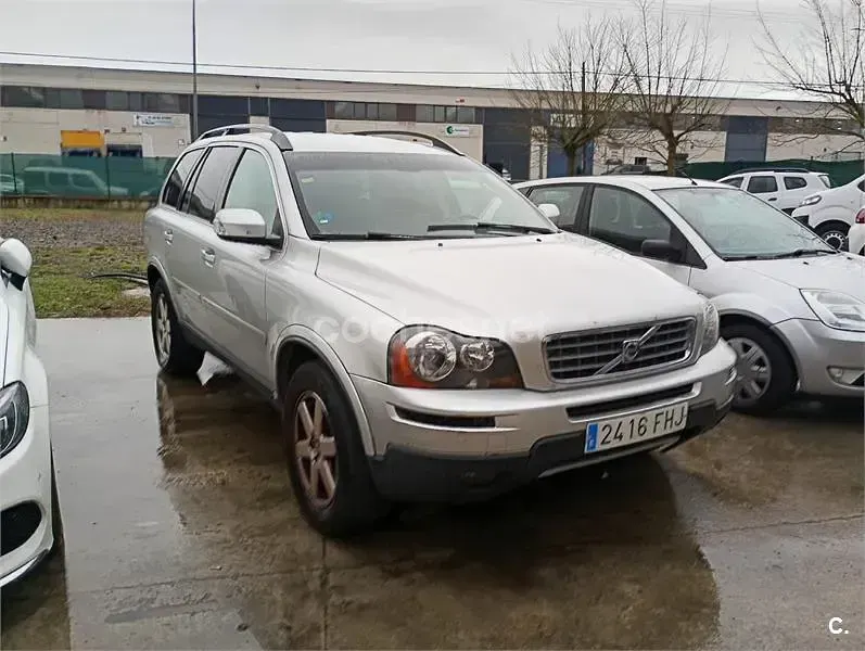 Usado Volvo XC90 Momentum 210 CV (154 kW) 2007 Gris / plata SUV