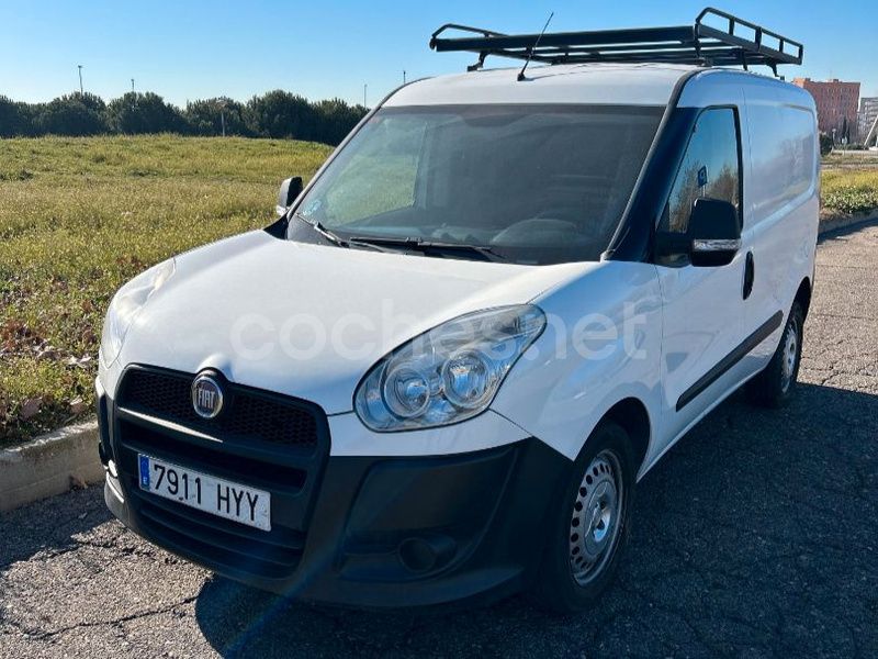 Blanco Usado 2014 Fiat Doblò Active Monovolumen | 4800 € - Imagen 1/4