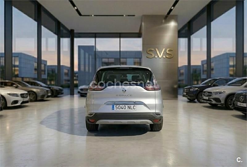 Usado Renault Espace Zen 160 CV (117 kW) 2015 Gris / plata Monovolumen