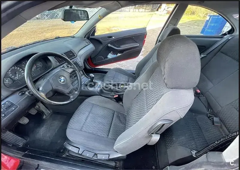Usado BMW 318 118 CV (86 kW) 2000 Rojo Coupe