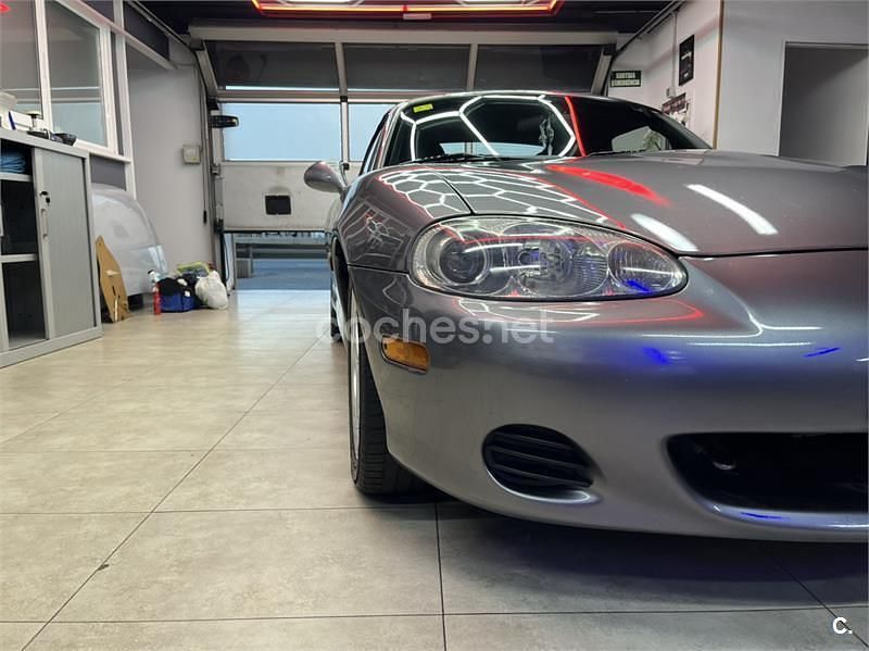 Gris / plata Usado 2002 Mazda MX5 Descapotable | 10.200 € (Precio justo) - Imagen 1/2