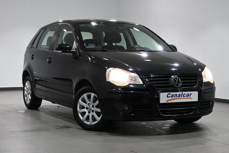 Begagnad VW Polo United 70 HK (51 kW) 2009 Svart Halvkombi