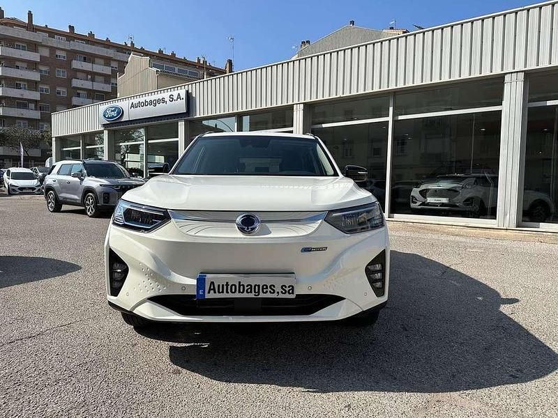 Usado Ssangyong (KGM) Korando Limited 139 kW (190 CV) 2024 Blanco SUV