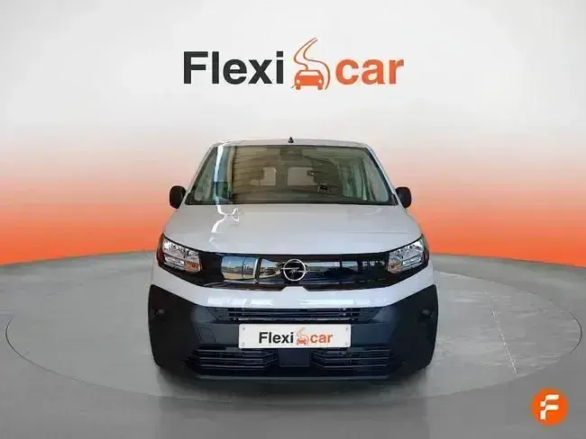Usado Opel Combo S 100 CV (73 kW) 2024 Blanco Monovolumen